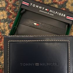 New Tommy Hilfiger Wallet