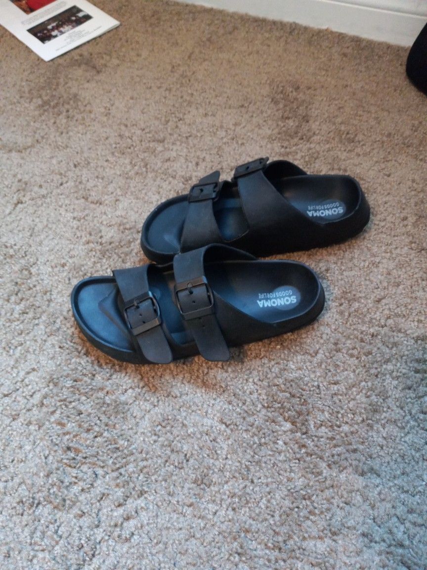 Sandals Size 8