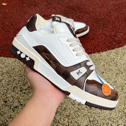 LV trainer size 4-11
