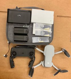 DJI Mini 1 Fly More Combo Drone Quadcopter Camera Cam RC Control Props Photo Photography Video Record Videography Quad Outdoors Hobby Travel Content V