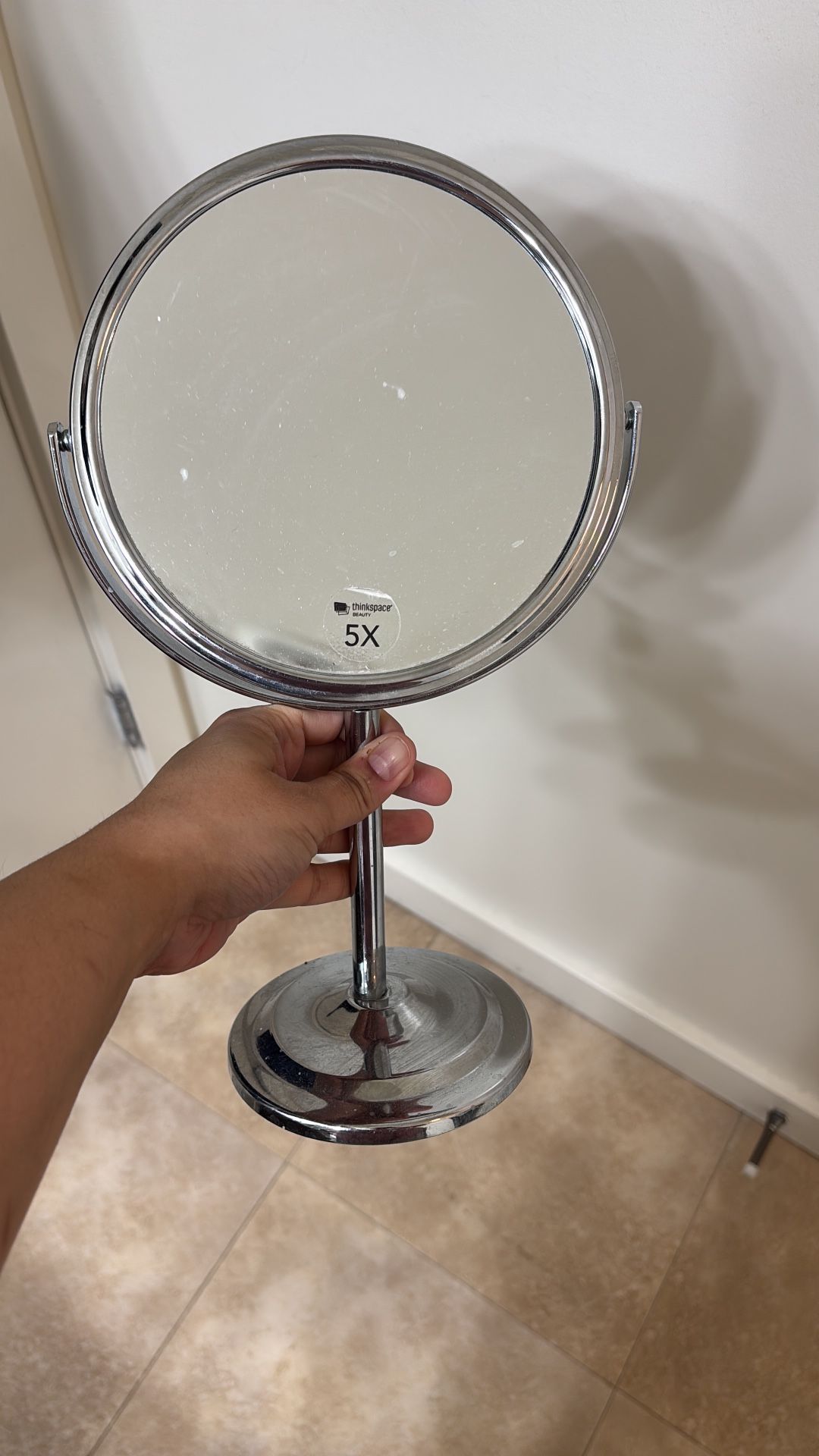 Magnifying Mirror