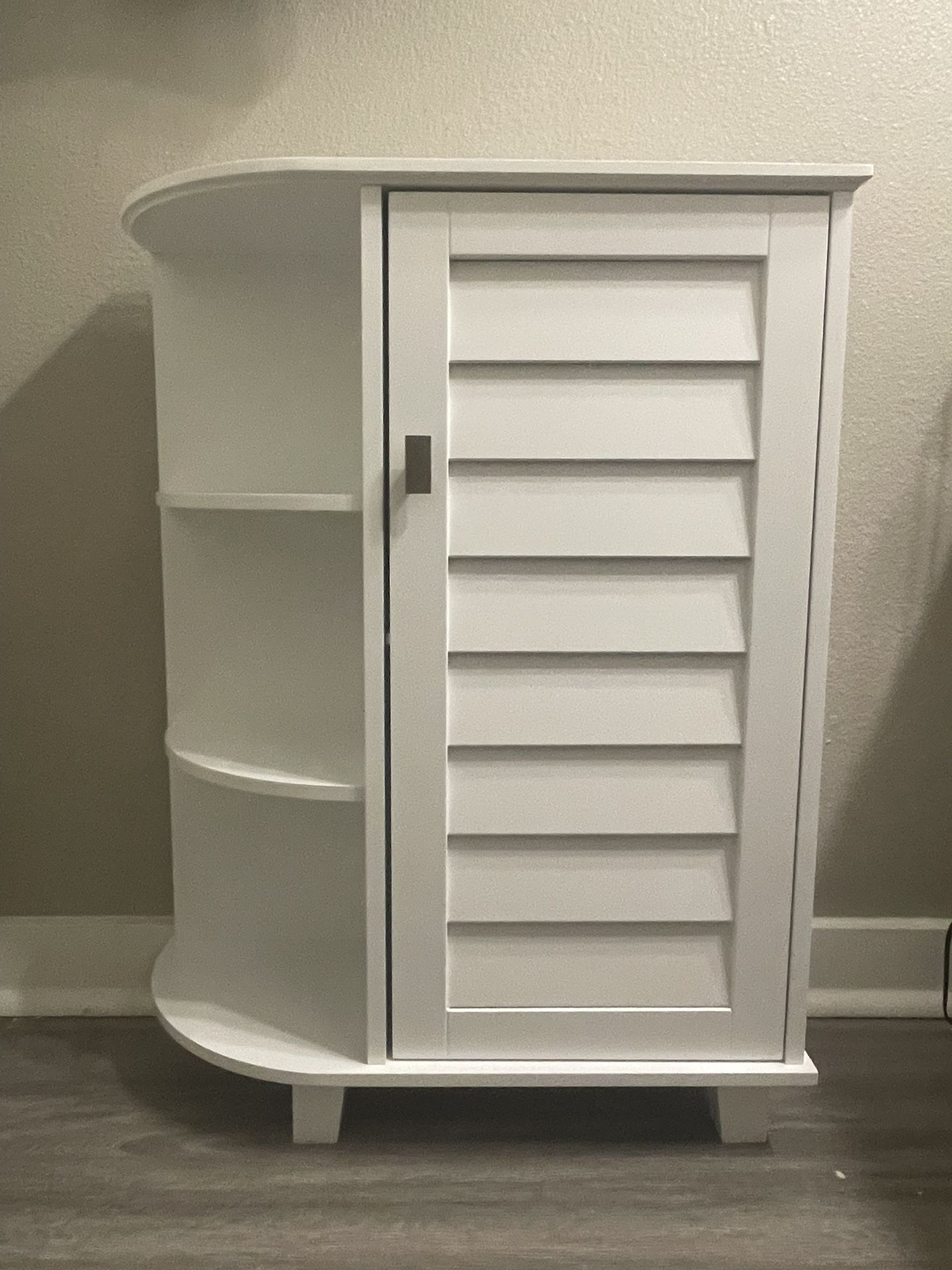 RiverRidge Brookfield Storage Cabinet with 3 Curved Side Shelves