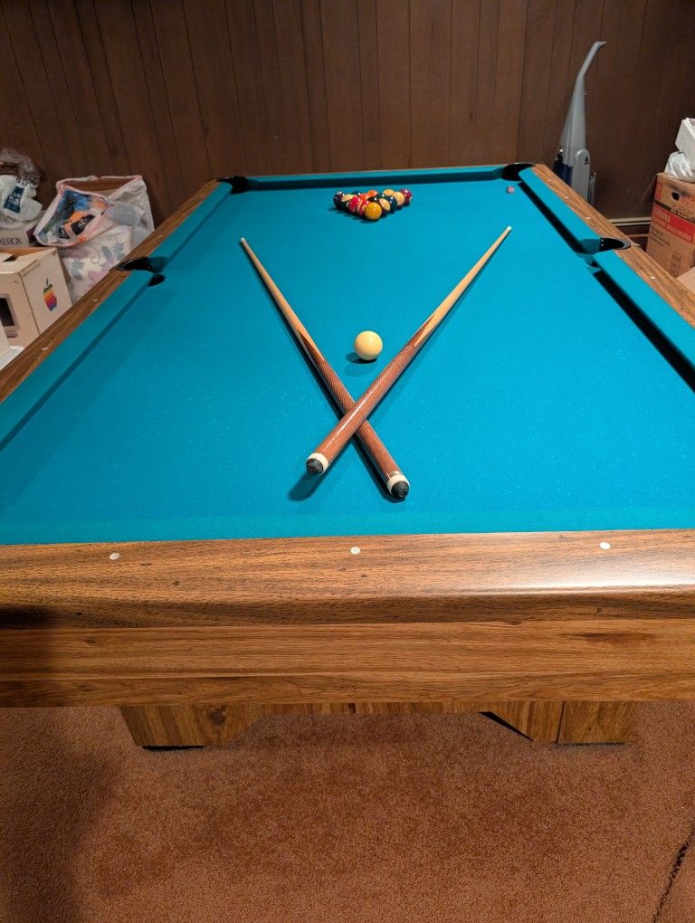 Brunswick 8 Foot Pool Table