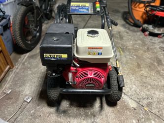 Commercial pressure washer