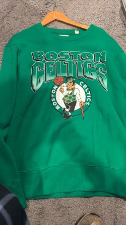 Celtics Long Sleeve Pull Over Large