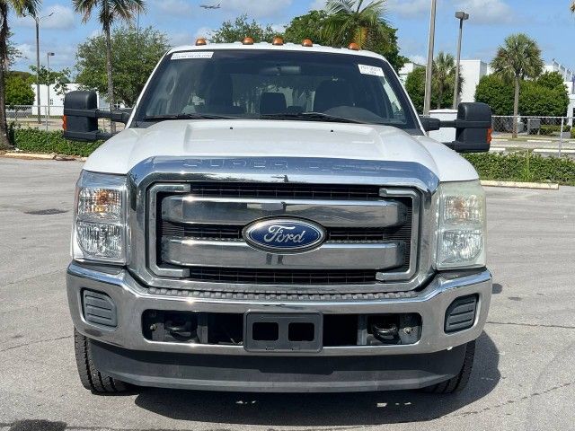 2011 Ford F-350 Diรฉsel 4x4 Dully