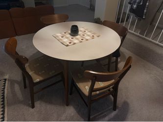 Mid-century modern dining room set