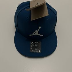 Air Jordan SnapBack Hat Size Large Men