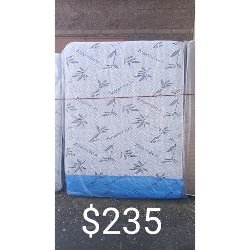 QUEEN BAMBOO MATTRESS WITH BOX SPRING