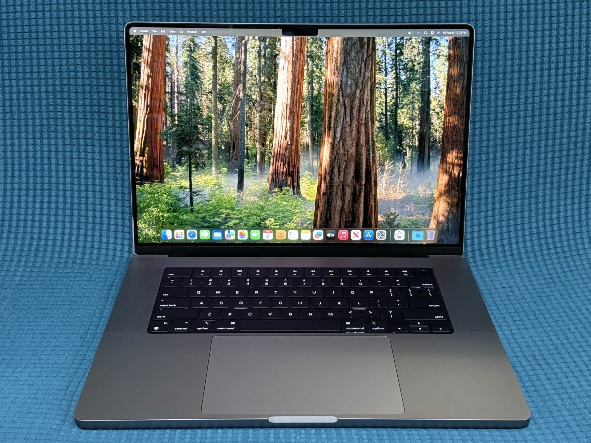 16” M2 Max MacBook Pro 64gb 2TB