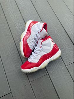Jordan 11 Cherry