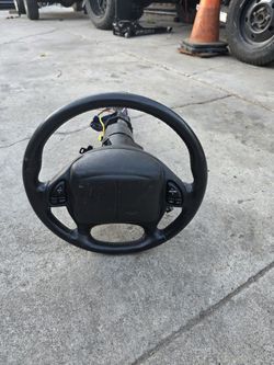 Camaro Steering Column With Key And Other Parts