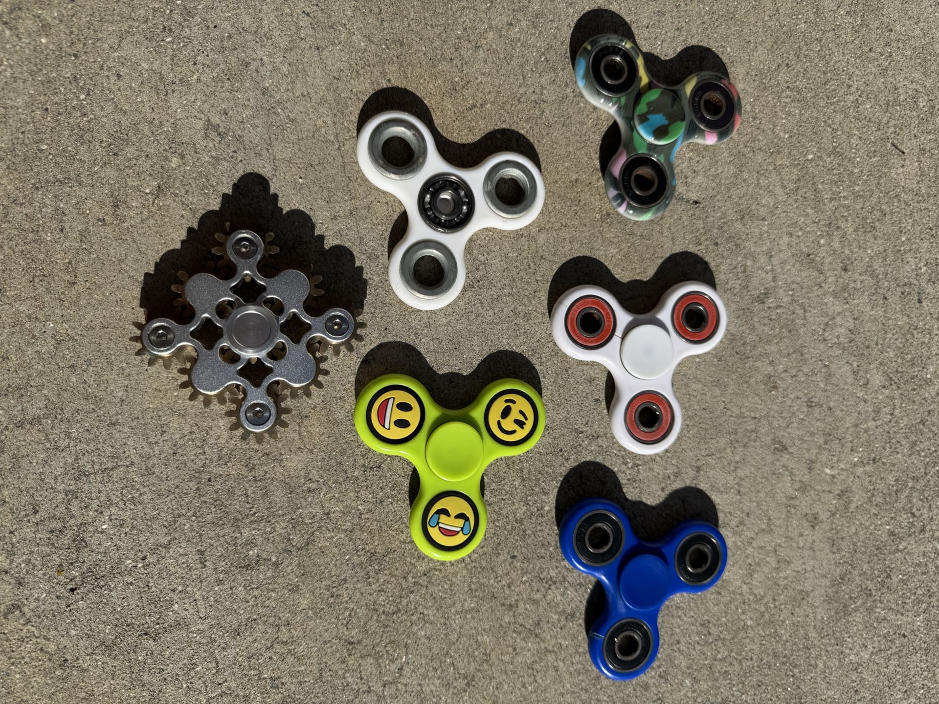 Fidget Spinners (6 Quantity) $10