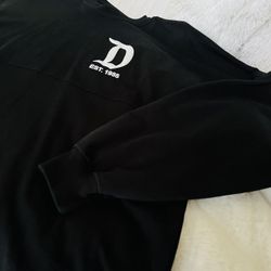 Brand New disney Jacket Black Hoodie XXL