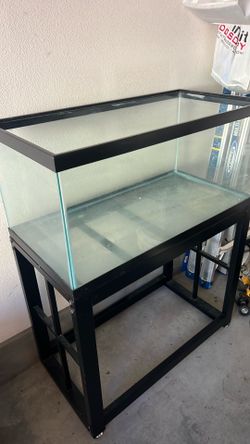 Aquarium Terrarium  60 gallon with stand