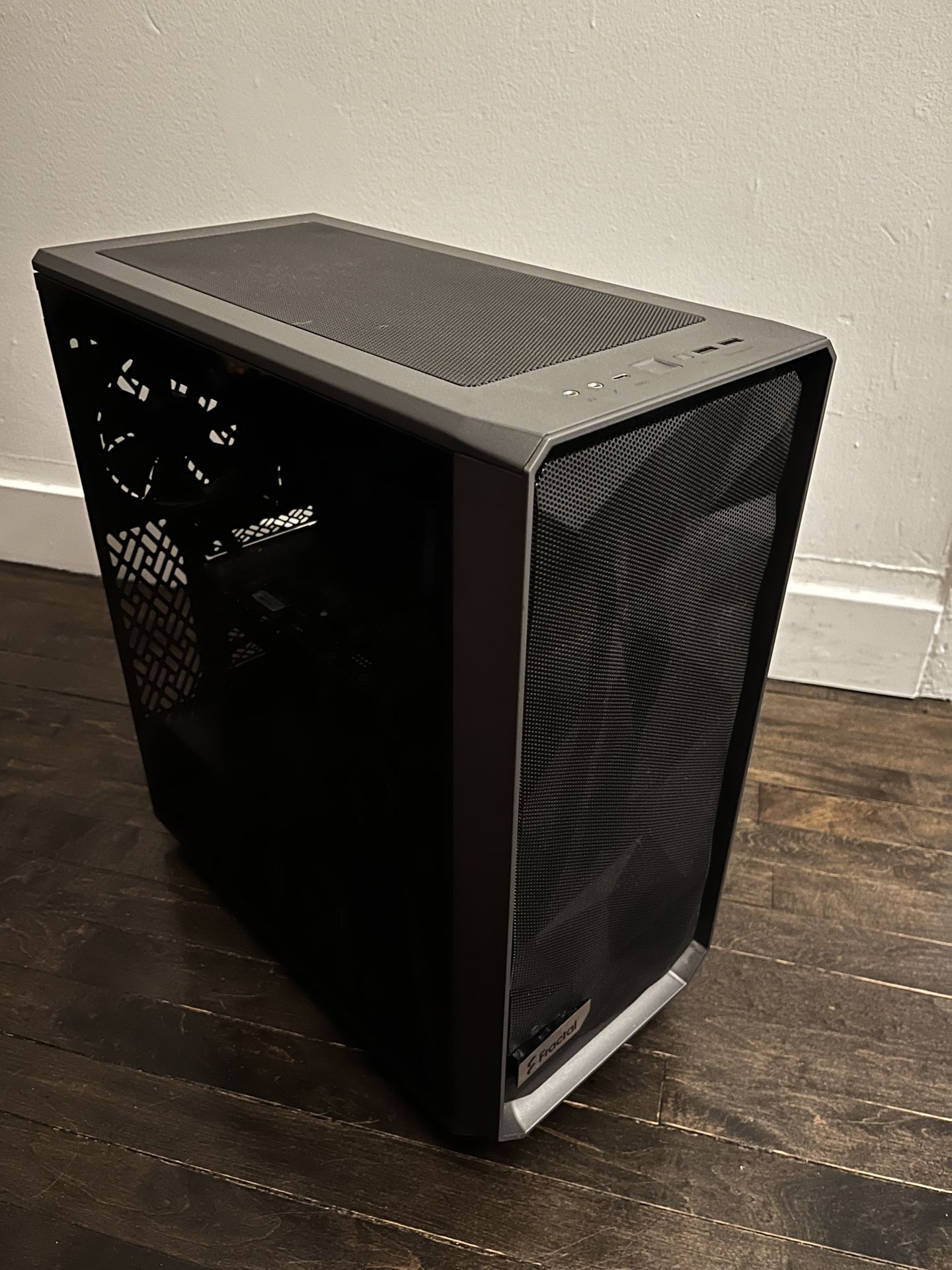 MUST GO TODAY! Gaming PC - Ryzen 5 5600G, RX6600, 32GB RAM, 2TB+500GB M.2 + 8TB, Linux