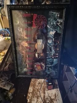 Sound Grden Guitar Herowarriors Of Rock Collectors Item