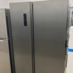 New Frigidaire Side By Side Refrigerator 