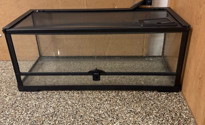 Large Front-Opening Reptile Terrarium – Excellent Condition