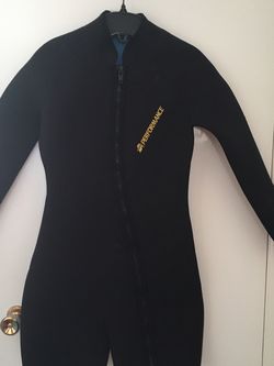 Performance Women’s Wetsuit 7mm For Scuba Diving Size XS/S/2/4
