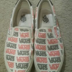 Vans Canvas Spellout Spell Out Graphic Slip On Skate Shoes Sneakers Mens 11