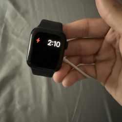 Apple watch series SE