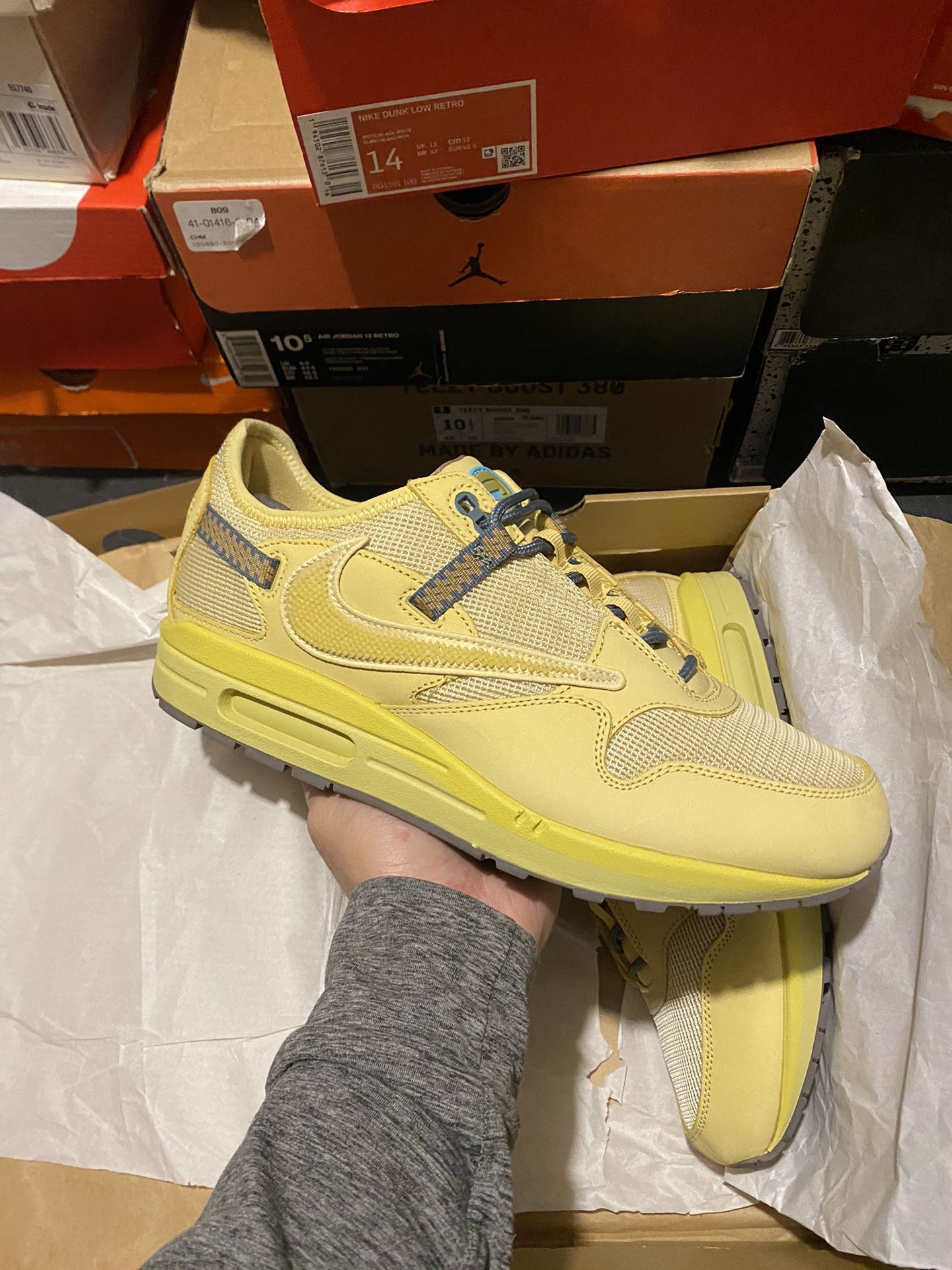 Nike Air Max Travis Scott Cactus Jack Saturn Gold size 11 VNDS