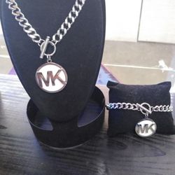 MK Necklace And Bracelet Set