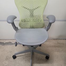 Herman Miller Mirra Ergonomic Computer Desk Task Office Chair