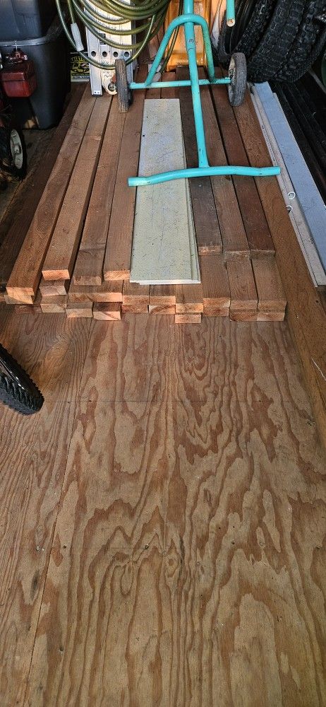 2x4x8 Cedar Fence Rails