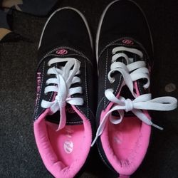 Heelys size 7