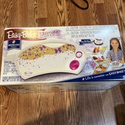 Easy Bake Ultimate Oven