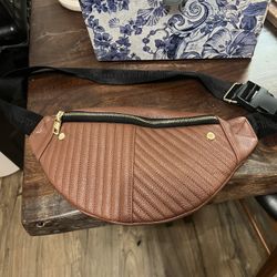 Fanny Pack