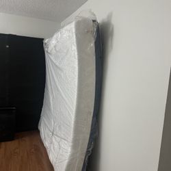 Memory Foam Mattress King Size 