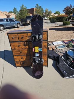 Snowboard