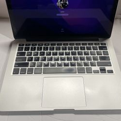 MACBOOK PRO Intel Core i7