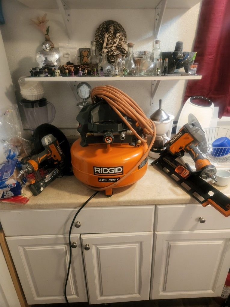 Ridgid Air Compressor Nailgun And Finisher
