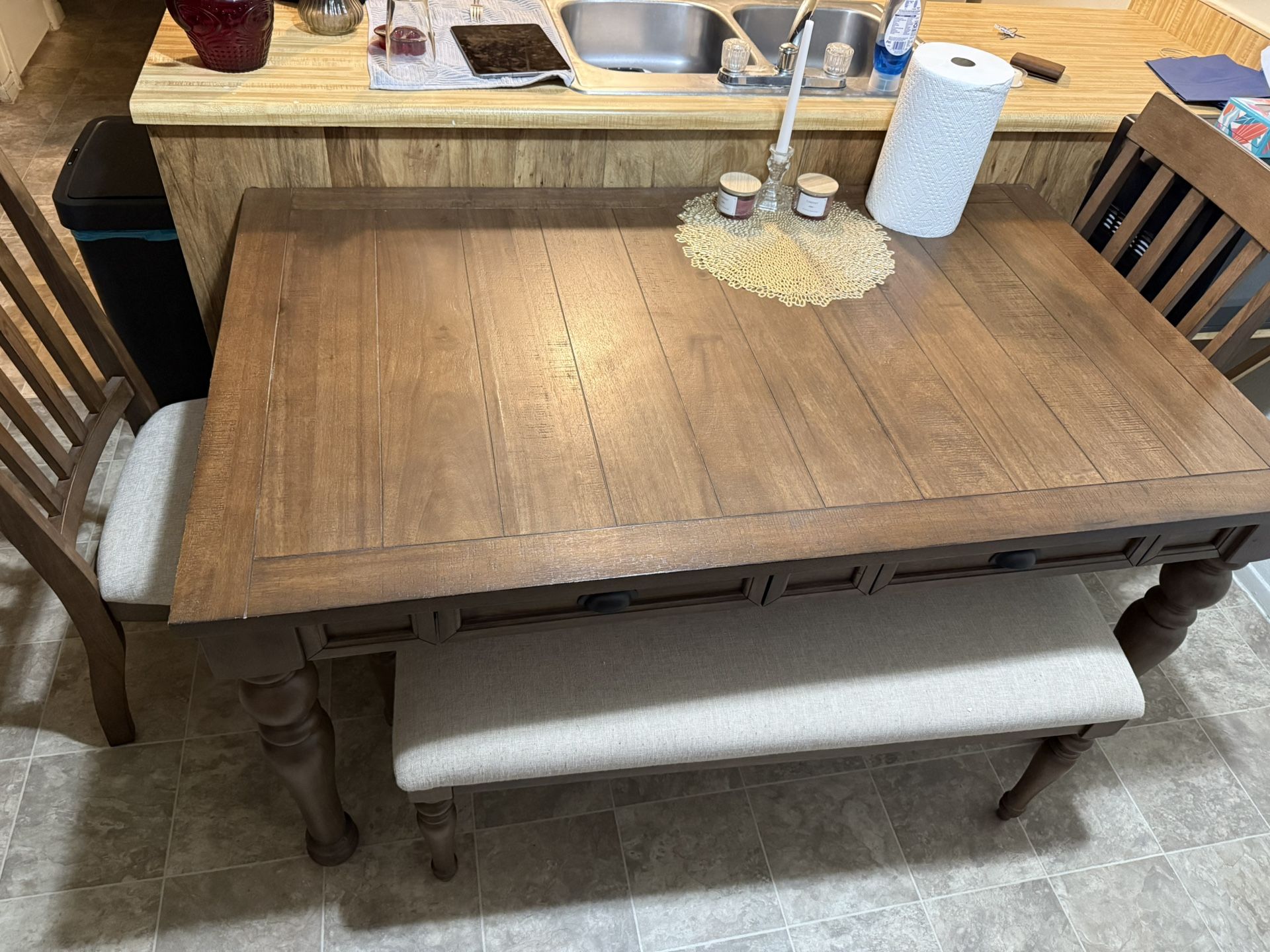 Farmhouse Dinning Table 