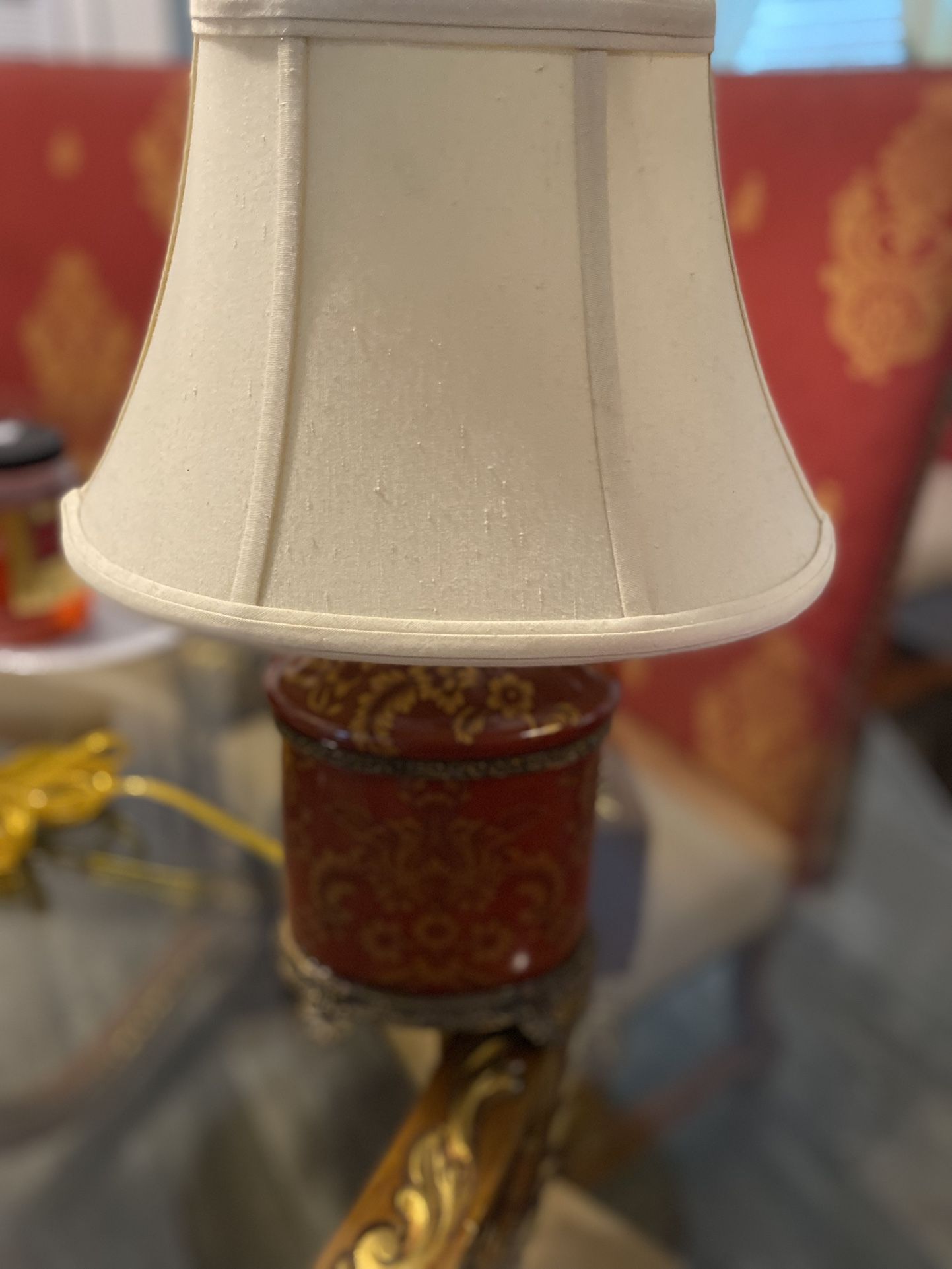 Red&Gold Brass & Ceramic / Porcelain Oval Birds & Floral Motif Table Lamp