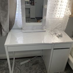 Vanity Desk With Mirror (optional)