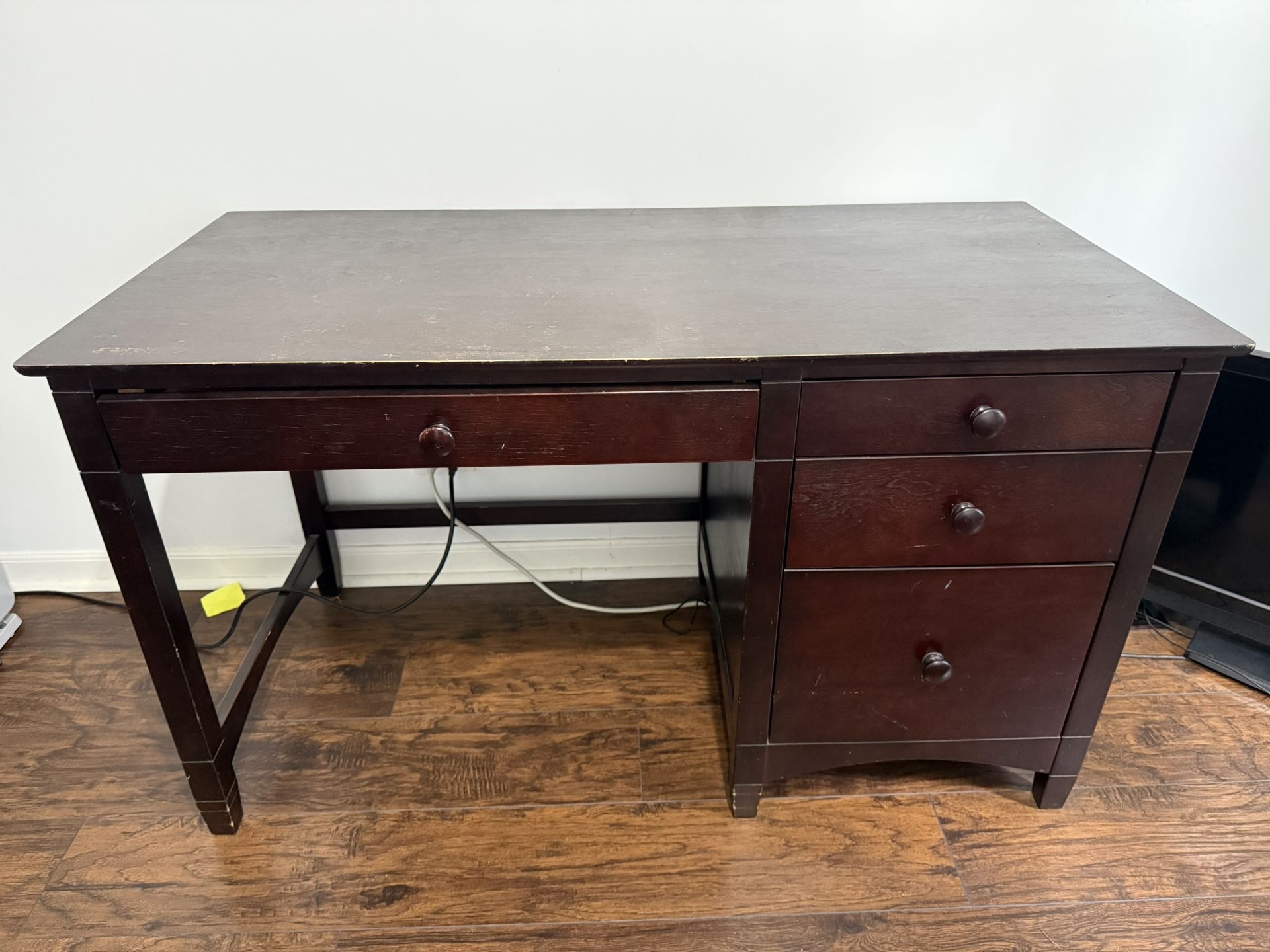 Office Desk