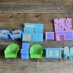 Doll house furniture lot