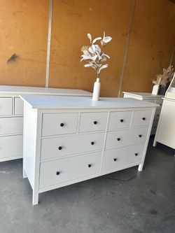 White ikea hemnes 8 drawer dresser