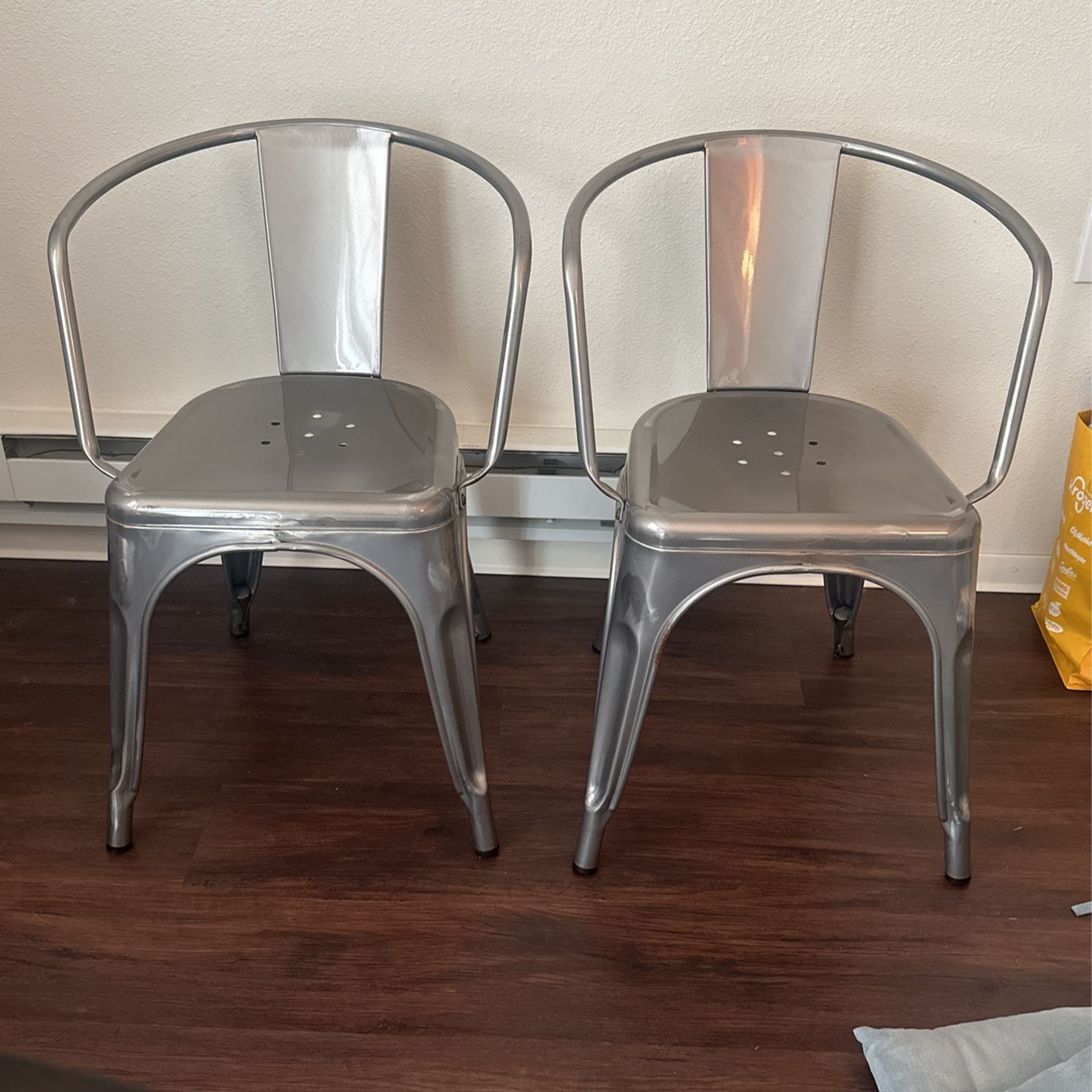 Metal Chair Set