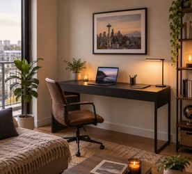 IKEA MICKE Desk