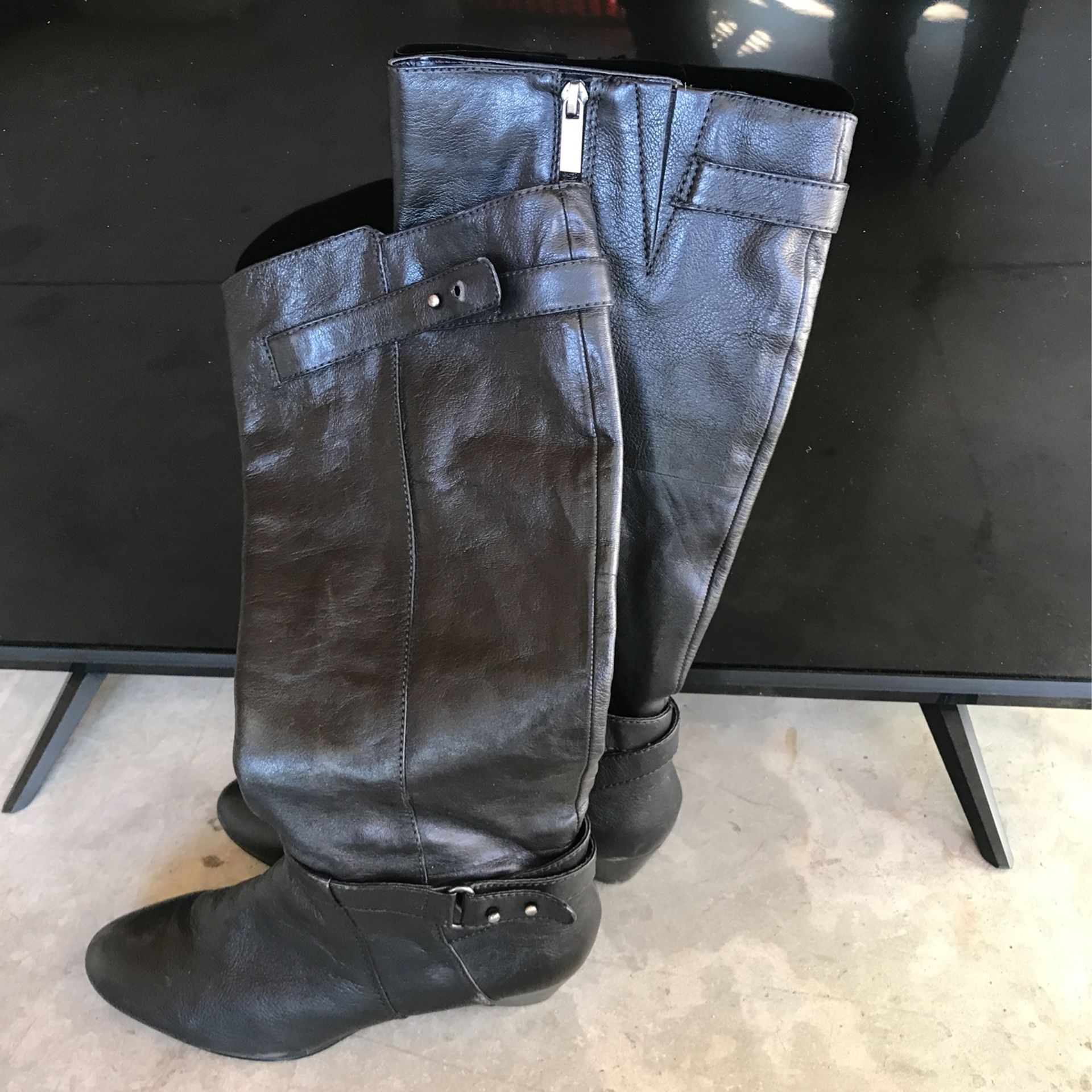 Black Bandolino All Leather Boots.