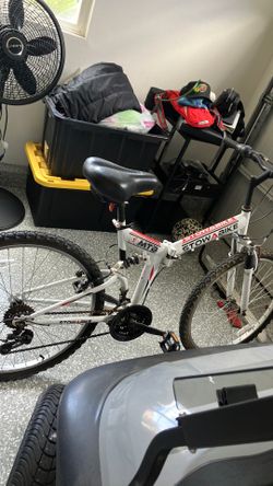 MTB.  STOW  BIKE
