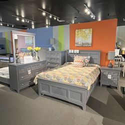 Full Bed Frame, Dresser, Mirror And Nightstand 