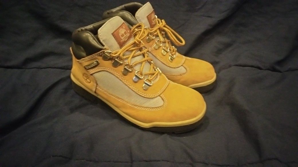 Boys' Field Leather and Mesh Boots (Youth)