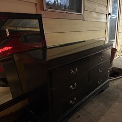 Black Mirror Dresser Drawers 